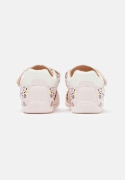 Geox Elthan Girl - Chaussures Premiers Pas - Light Pink/White -Geox 1044ef8bc439453abd7af24ab02c43b6