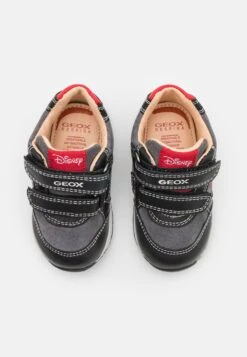 Geox Disney Classic Lion King Simba Rishon Unisex - Baskets Basses - Black/Dark Grey -Geox 9db552ce33364b4ba2ed299b0818b907