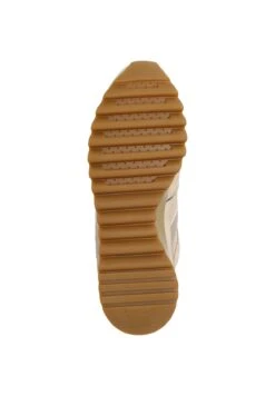 Geox Baskets Basses - Beige -Geox fe9e28aa3c074bc89e6a7d761a01a04b